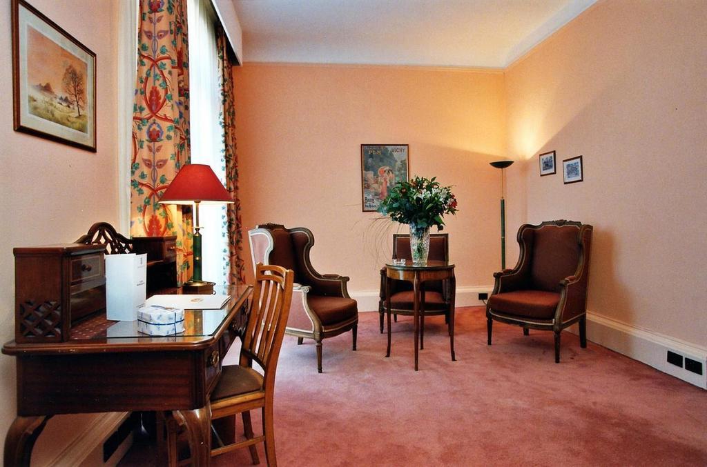 Hotel Aletti Palace Βισύ Εξωτερικό φωτογραφία
